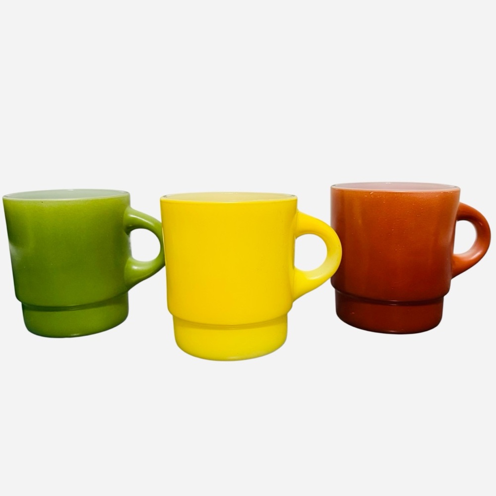 Vintage Set of 3 Anchor Hocking Fire King Stacking Coffee Mugs Green Yellow Red